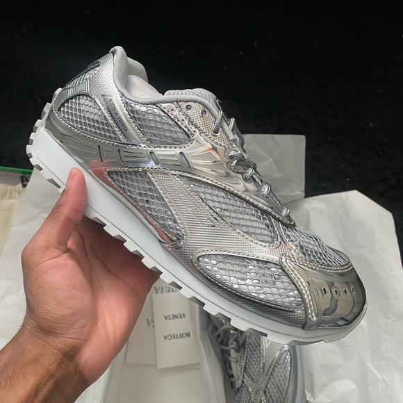 Bottega Veneta Orbit Sneakers